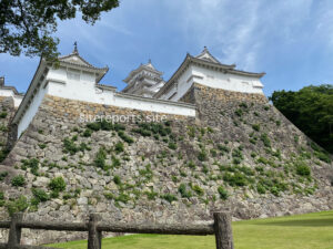 Himeji Castle, located in Himeji City, Hyogo Prefecture, Japan, is the largest castle in Japan and is designated as a National Treasure.