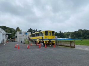 Railroad car exhibit "Isumi Type 202